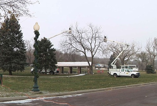 falls park transformed into winter wonderland sioux falls falls park christmas lights